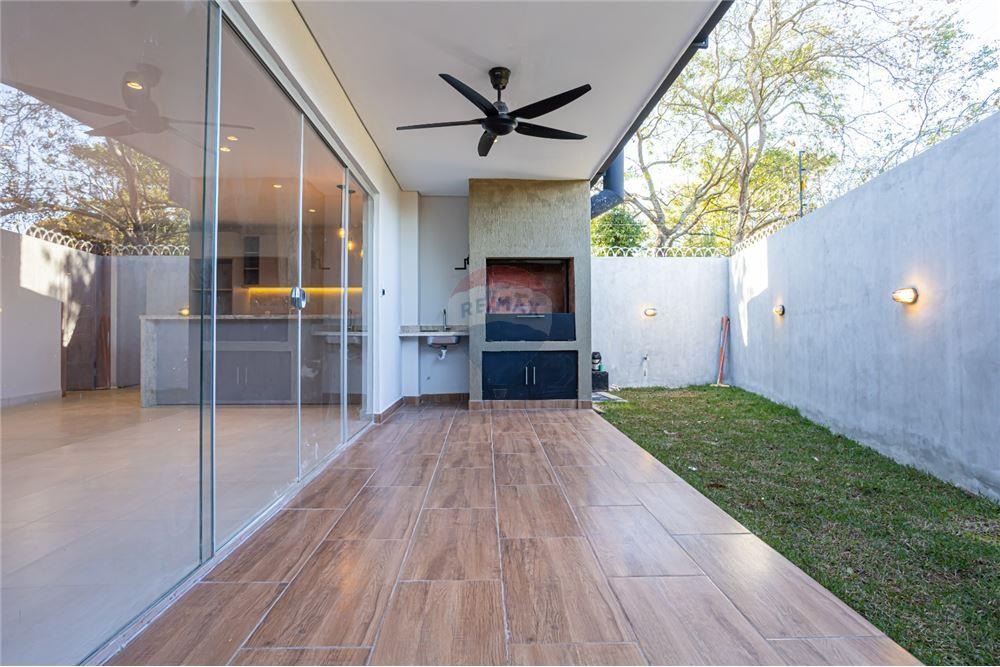 DΓΊplex en venta en Laguna Grande