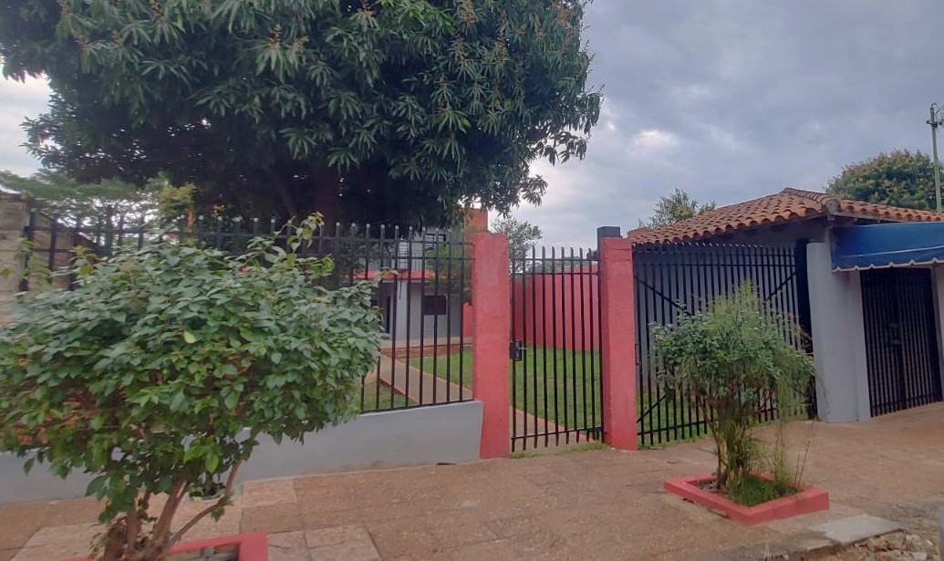 Edificio en venta en Villa Industrial