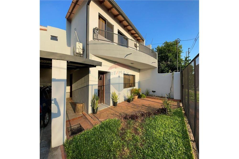 Casa en alquiler en Lambare