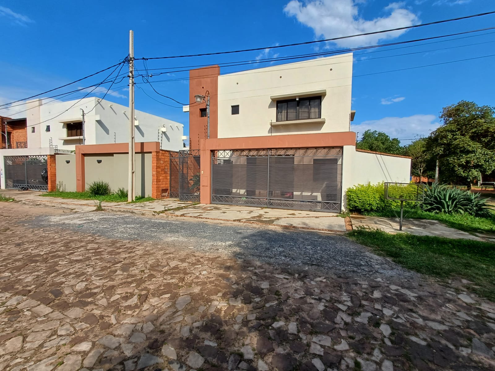 Dúplex en alquiler en Loma Pyta