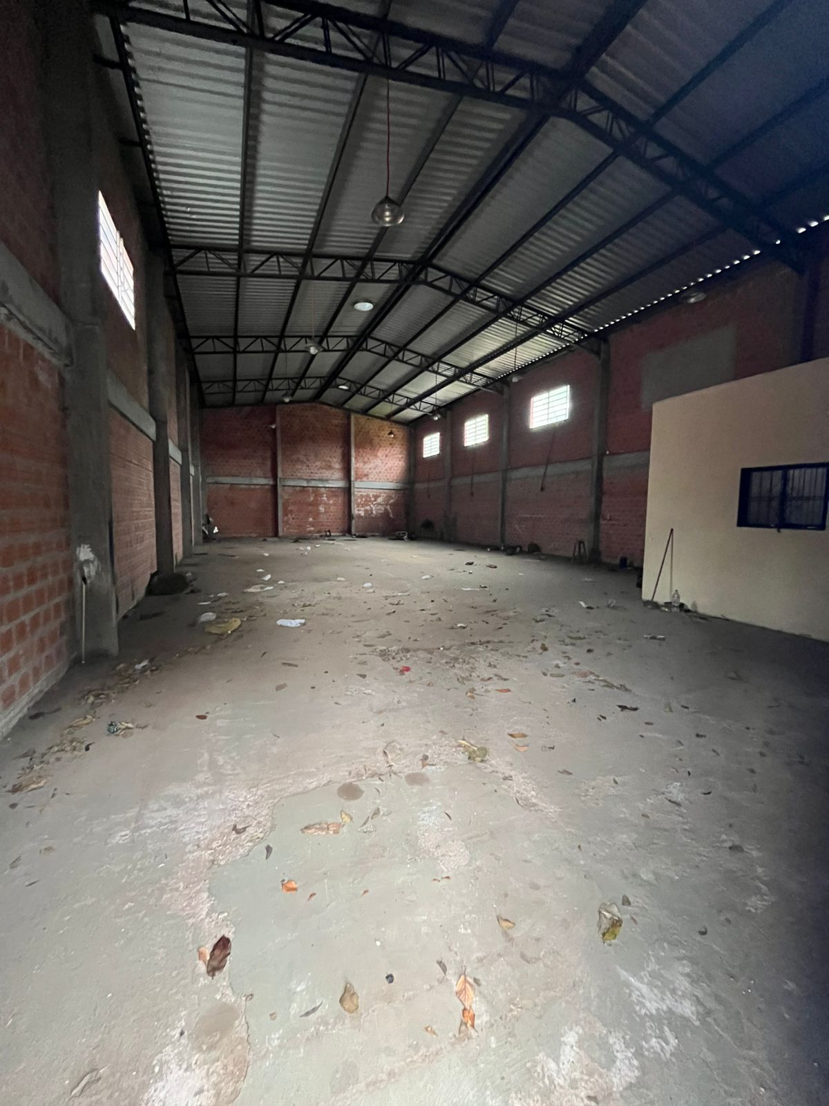 Depósito en alquiler en San Lorenzo