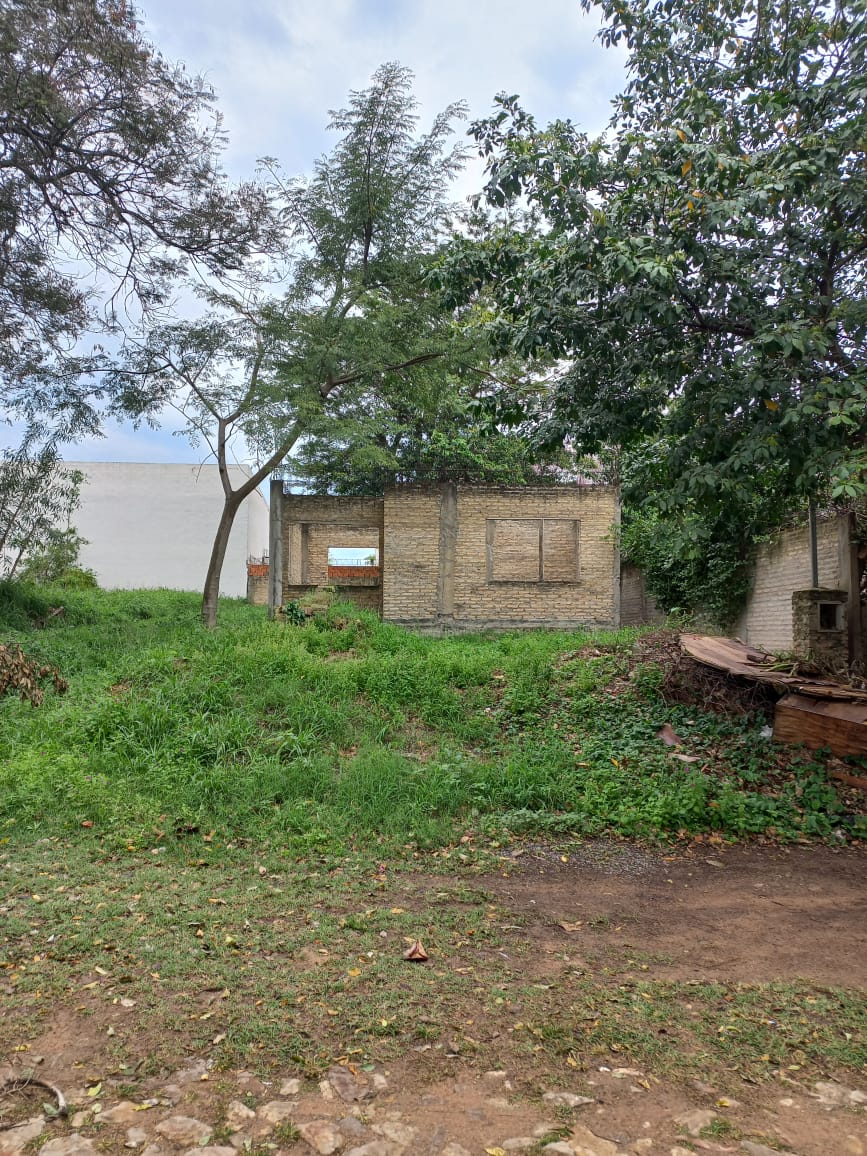 Terreno en venta en Lambare