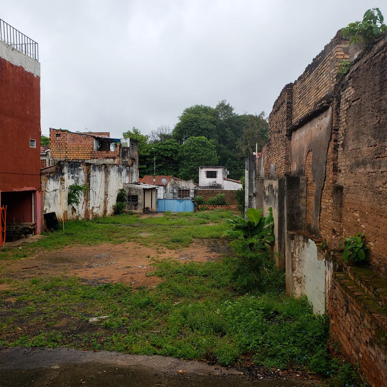 Local comercial en venta en Pettirossi