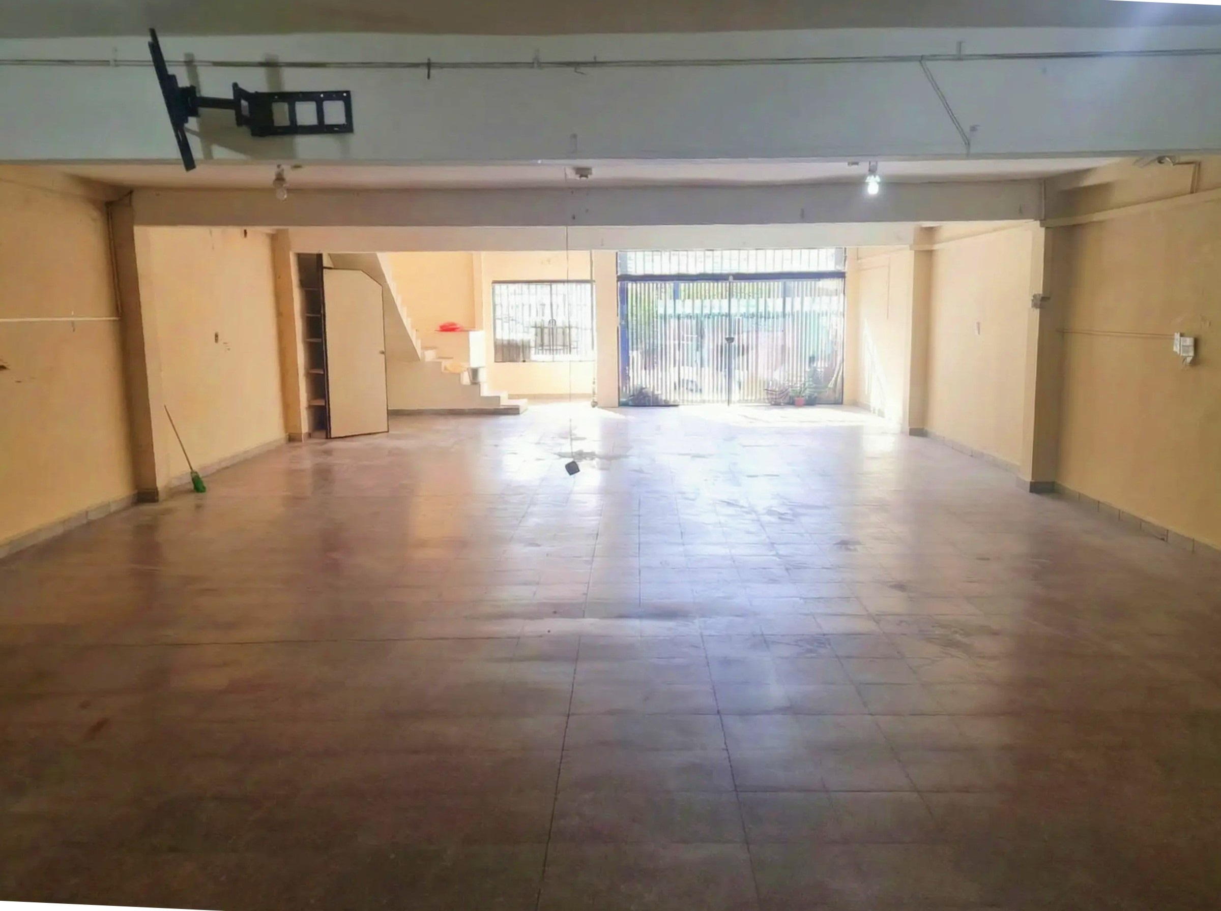 Local comercial en venta en Pettirossi