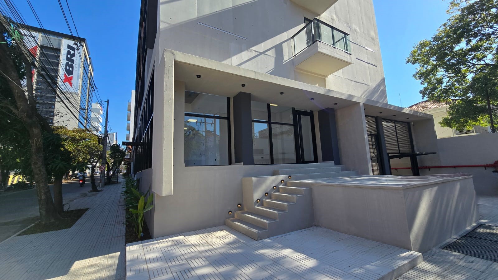 Local comercial en venta en Las Lomas