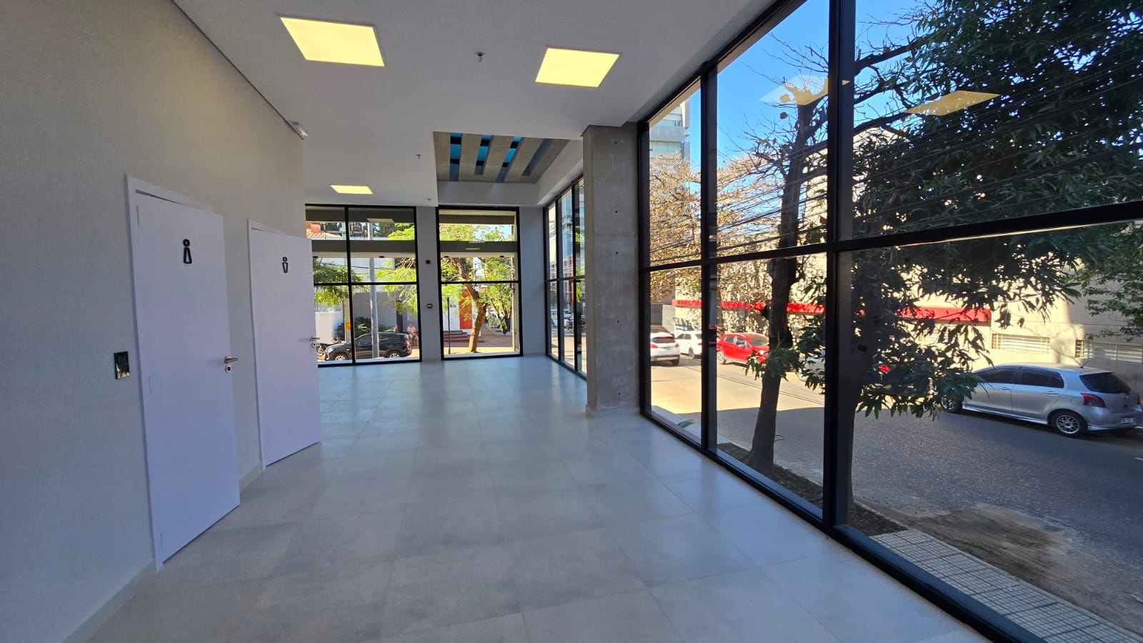 Local comercial en venta en Las Lomas