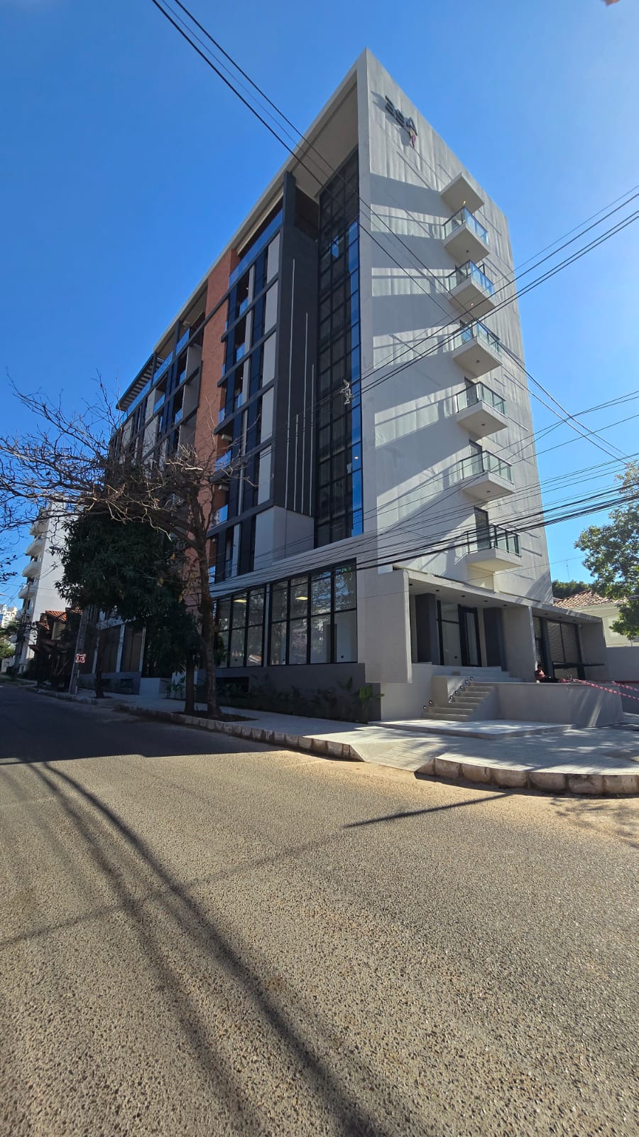 Local comercial en venta en Las Lomas