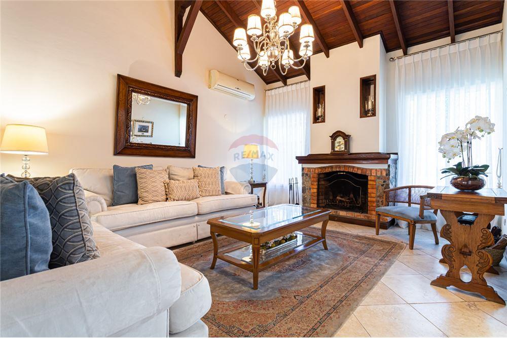 Casa en venta en Las Lomas