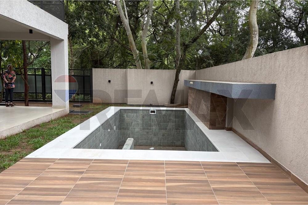 Casa en venta en Luque