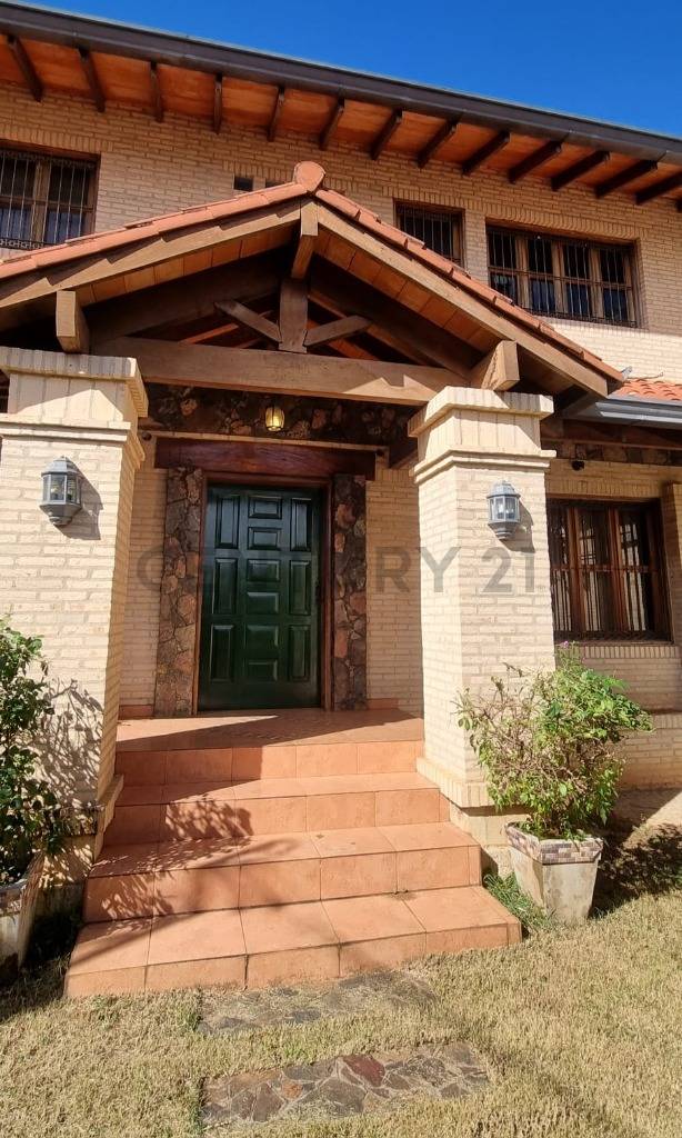 Casa en venta en Luque