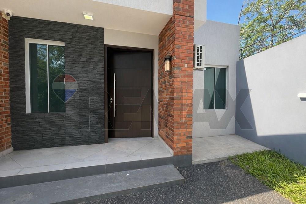Dúplex en venta en Loma Merlo