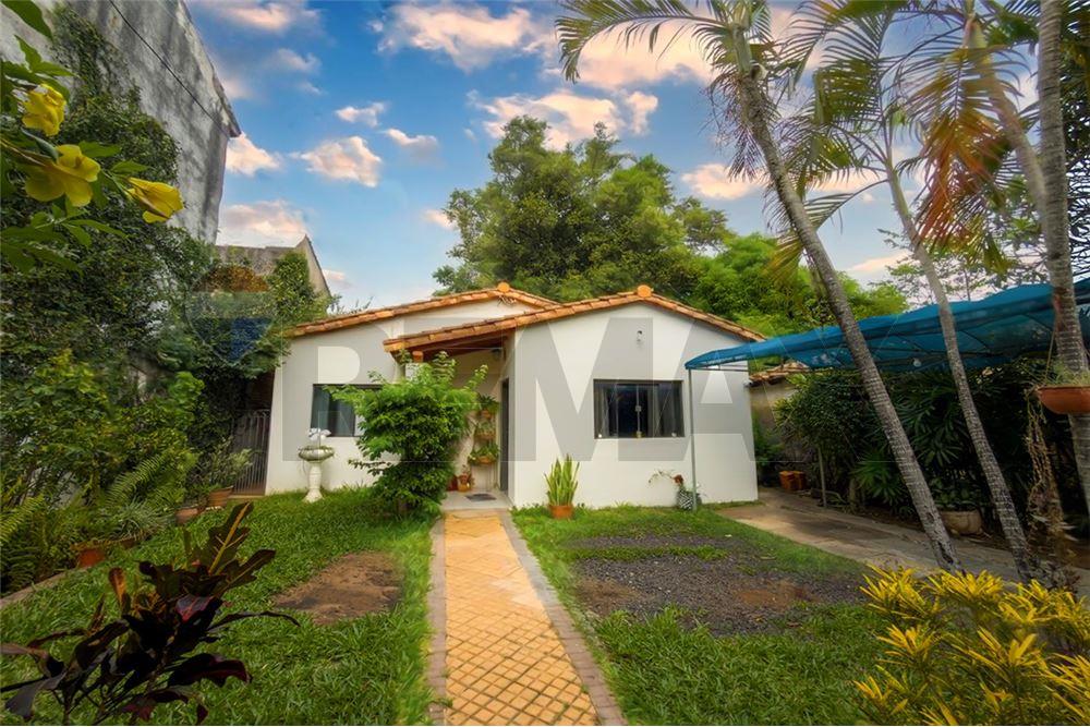 Casa en venta en Jara